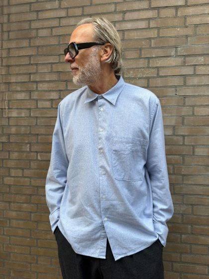 Universal Works Square pocket shirt 31651 blue