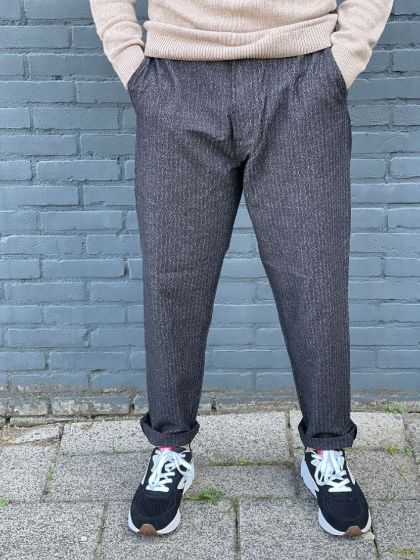 Universal Works heren broek Militairy Chino Black