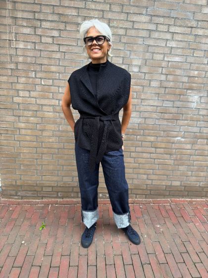 Sibin Linnebjerg vest mouwloos Nora Black