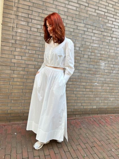 Second Female Aviaya Shirt Snow White