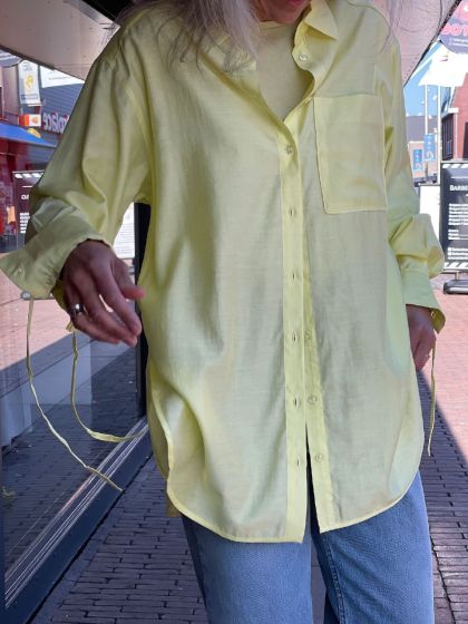 Second Female Masman Shirt Yellow