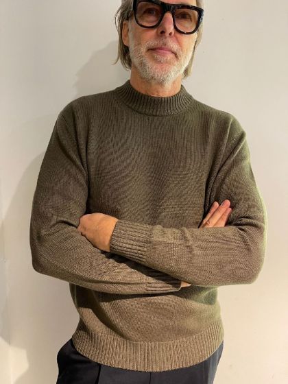 Wahts trui Owen dark khaki