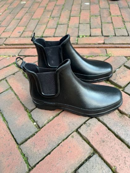 Novesta Chelsea Boot Black