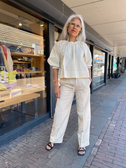 Second Female Jutta blouse Brazilian Sand