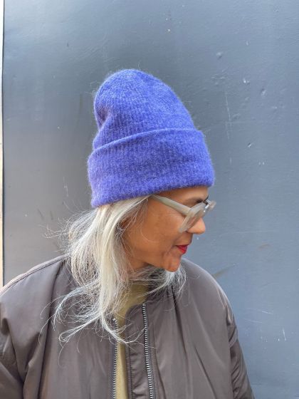 Samsoe Nor Hat Iris Bloom