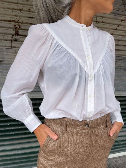 Diega dames blouse 6921 beige.