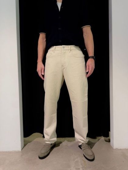 Tenue jeans model Penn Sunrise