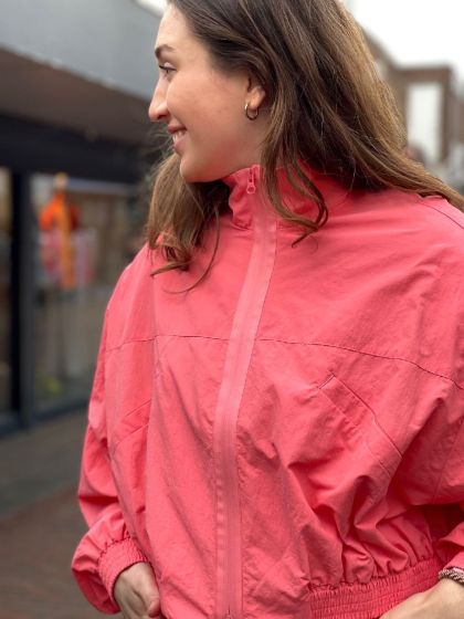 Oval Square Poison Jacket Coral Kiss