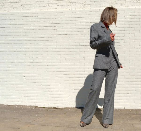 Oval Square Pearl Trousers Speckled Grey