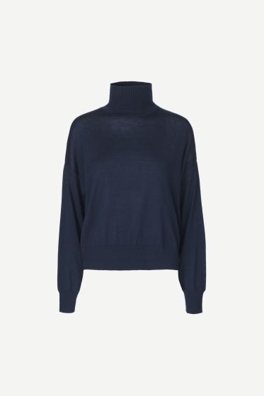 Samsoe Samsoe zwarte Turtleneck trui in het grijs.