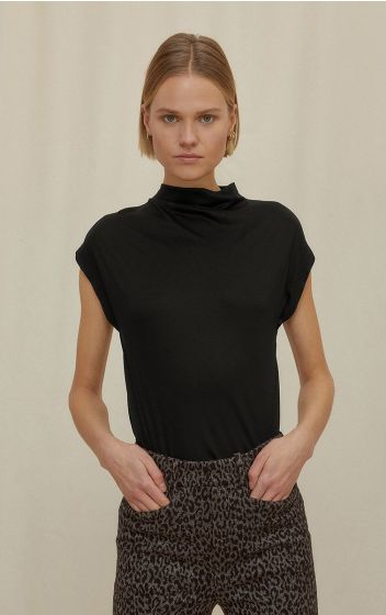 Drykorn dames top Namira zwart