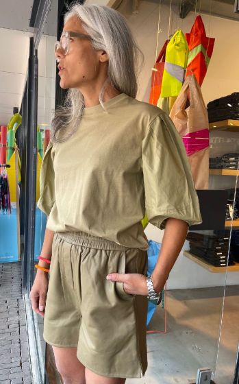 Second Female Lisbon Leather Short Sponge